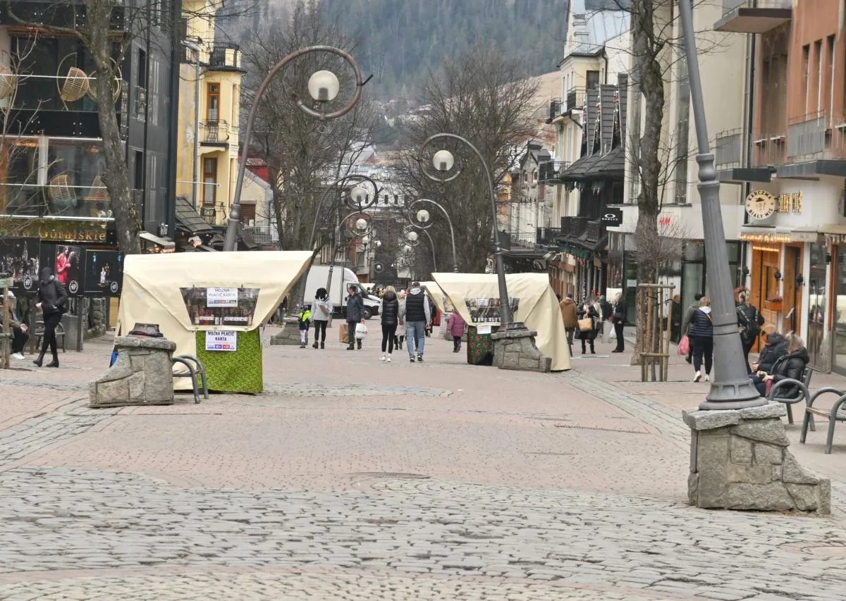 Stragany Fsiągi Krupówki Zck Zakopane 2025 (4) Kopia